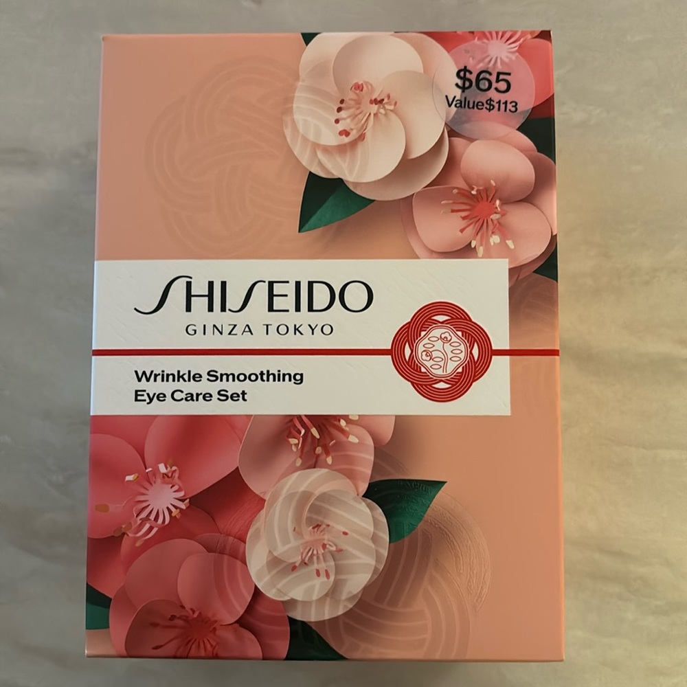 Shiseido Wrinkle Smoothing Eye Care Set